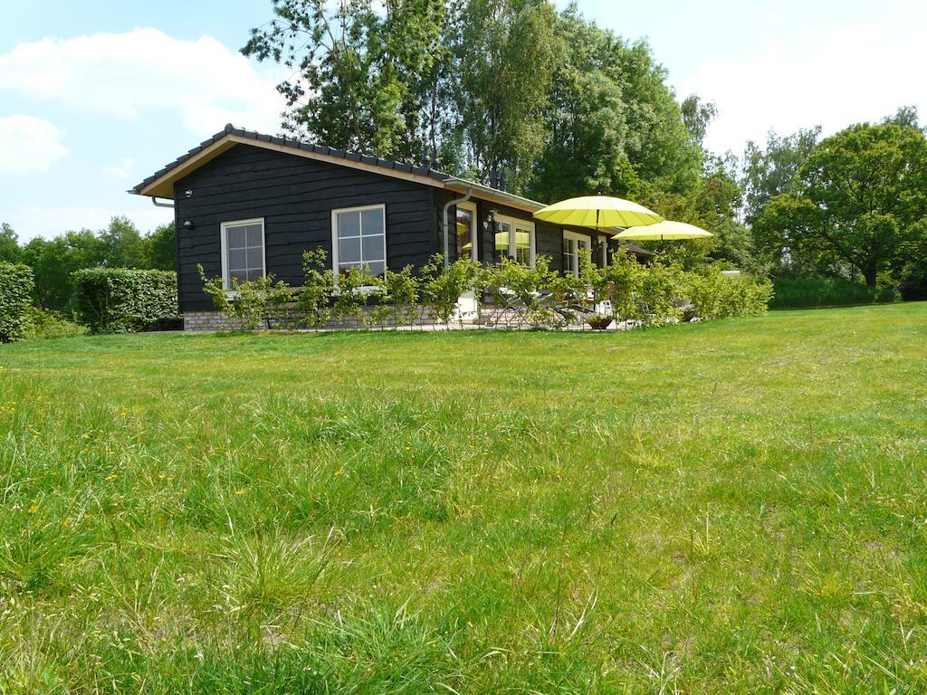 Erve Dikkeboer Bed and Breakfast Bathmen Exteriör bild